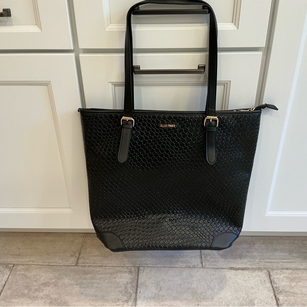 Ellen Tracy 18” Travel Workbook Tote Bag
Black Crocodile Faux Leather